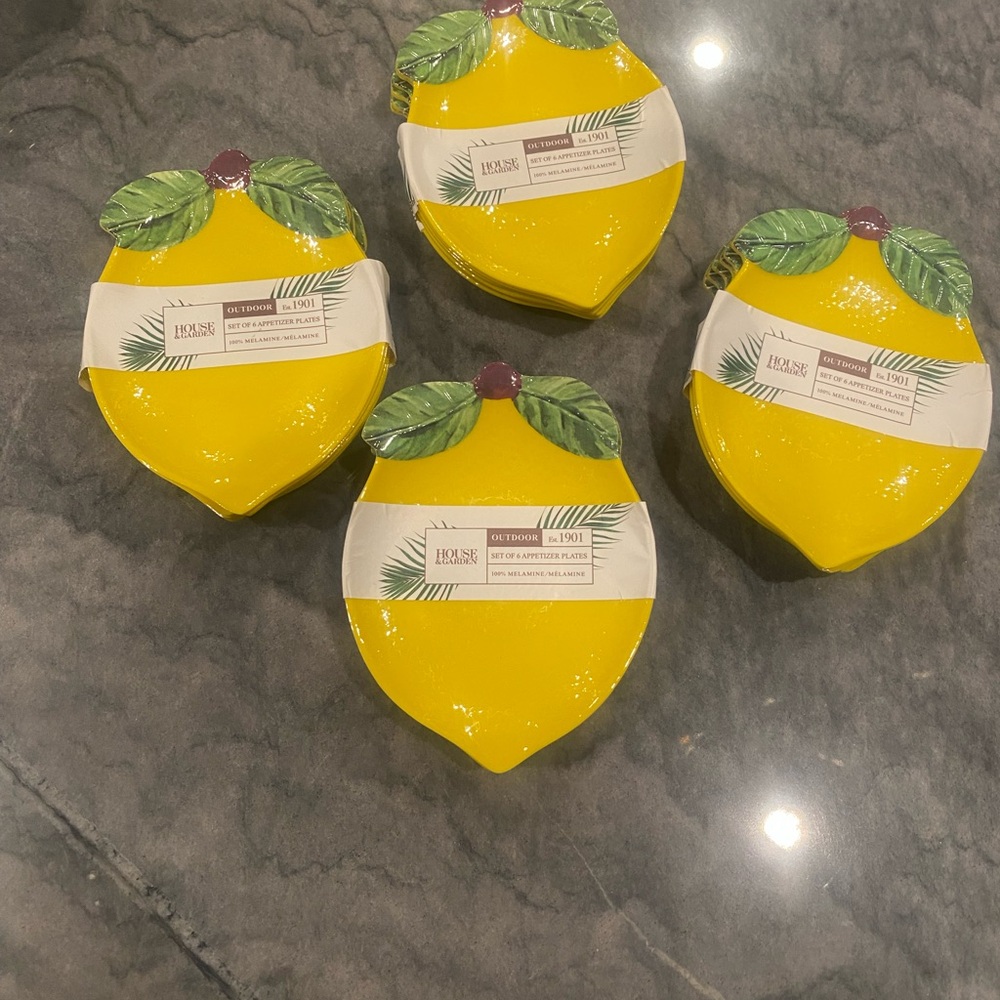 Lemon-Shaped Party Plates - Yellow